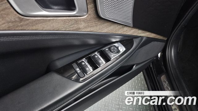 Kia K8 2022 — photo 19