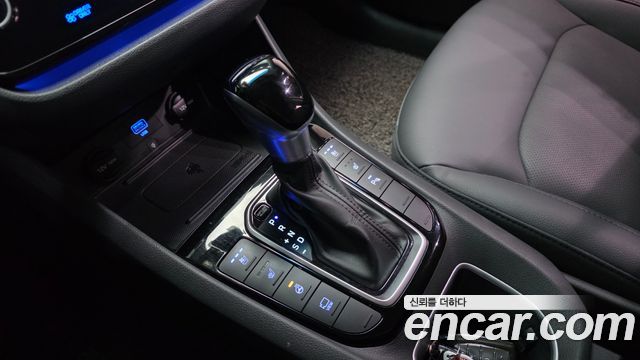 Hyundai Ioniq 2020 — photo 9