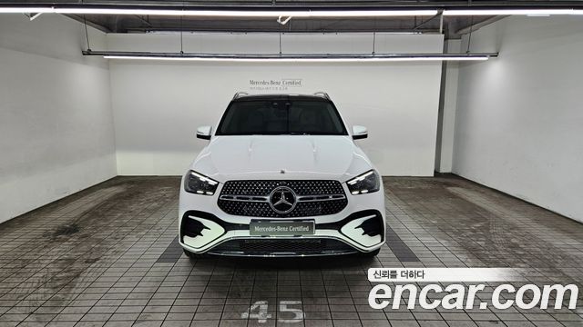 Mercedes-Benz GLE-Class 2025 — photo 3