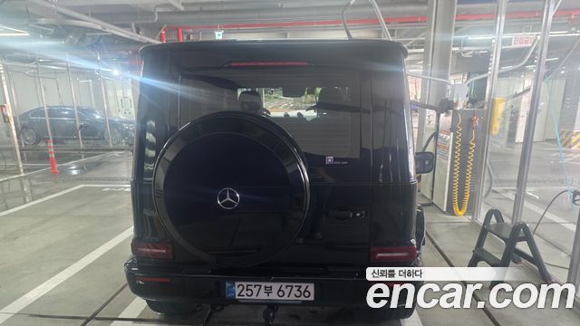 Mercedes-Benz G-Class 2025 — photo 9