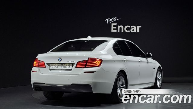 BMW 5-Series 2016 — photo 2