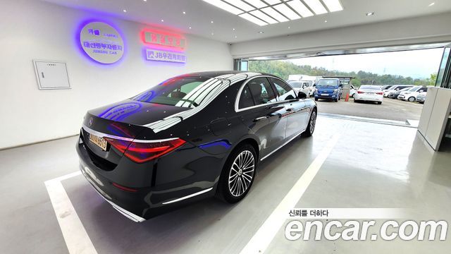 Mercedes-Benz S-Class 2021 — photo 6