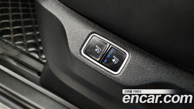 Hyundai Staria 2023 — photo 30