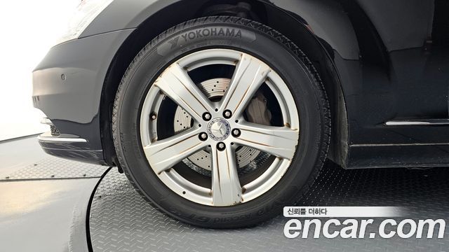 Mercedes-Benz S-Class 2010 — photo 5