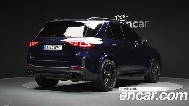 Mercedes-Benz GLE-Class 2022 — photo 2