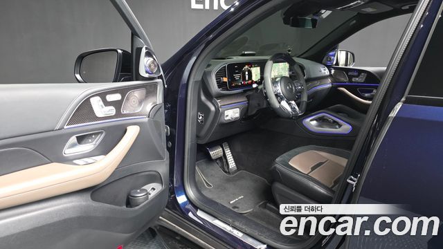 Mercedes-Benz GLE-Class 2022 — photo 13
