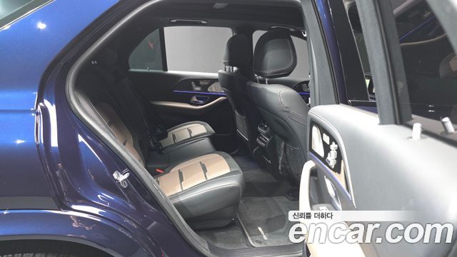 Mercedes-Benz GLE-Class 2022 — photo 18