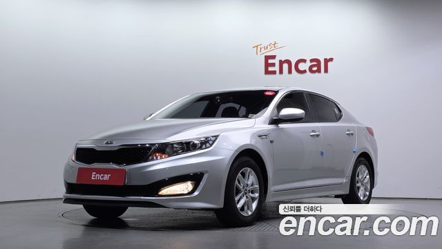 Kia K5 2011 — photo 1