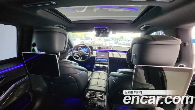 Mercedes-Benz S-Class 2021 — photo 16