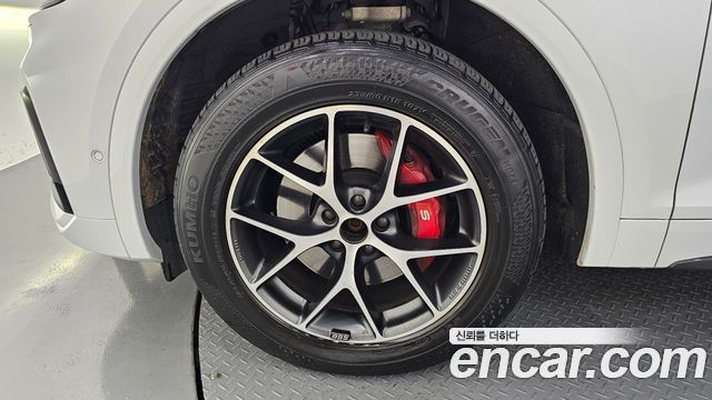 Audi SQ5 2021 — photo 5