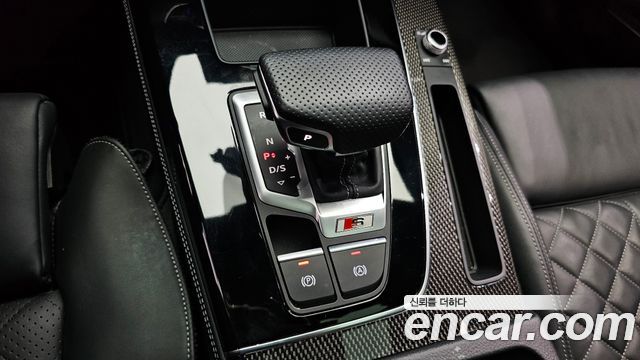 Audi SQ5 2021 — photo 12