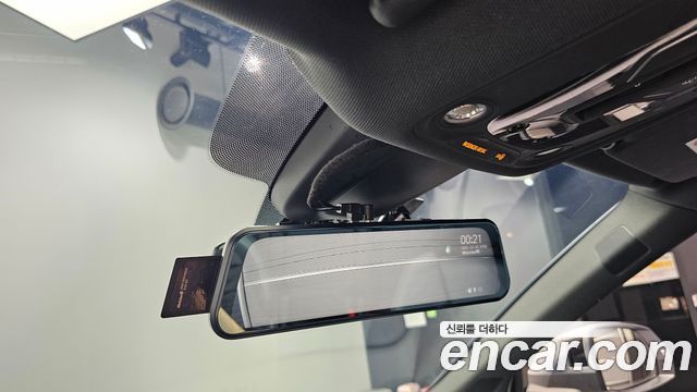 Audi SQ5 2021 — photo 24