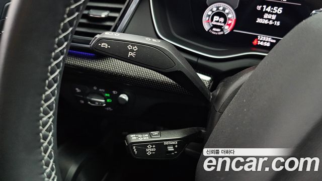 Audi SQ5 2021 — photo 30