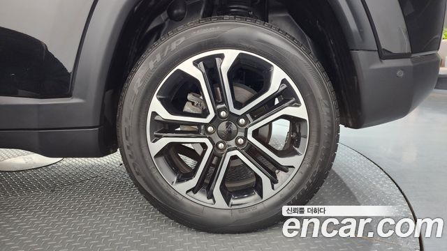 Jeep Compass 2022 — photo 7