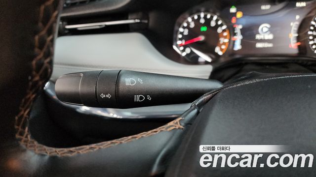 Jeep Compass 2022 — photo 28