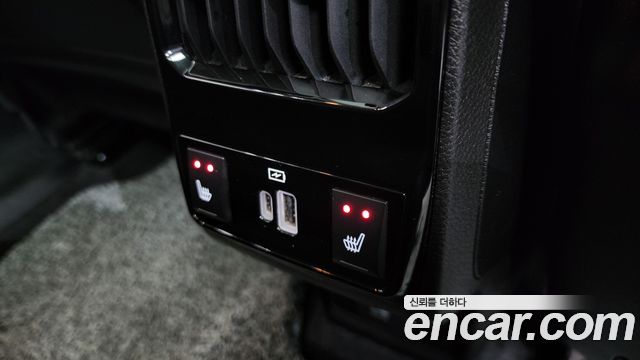 Jeep Compass 2022 — photo 35