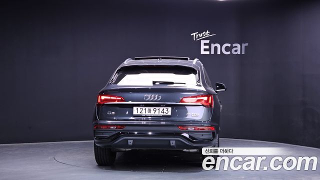 Audi Q5 2023 — photo 4