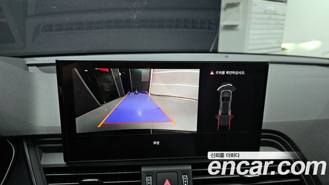 Audi Q5 2023 — photo 20