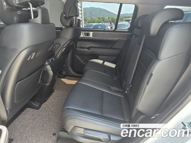 Hyundai Santafe 2025 — photo 11