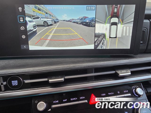 Hyundai Santafe 2025 — photo 13