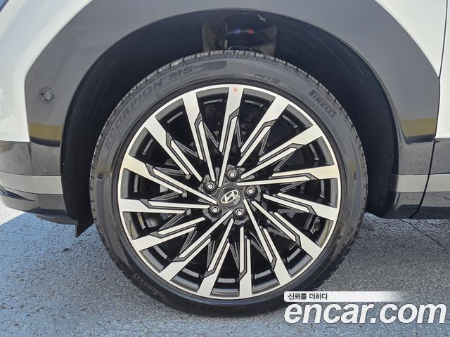 Hyundai Santafe 2025 — photo 17