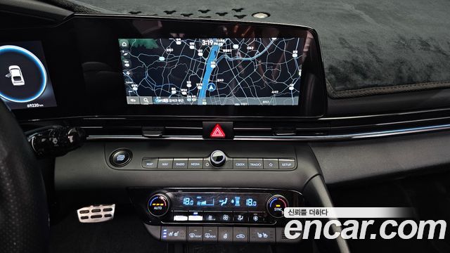 Hyundai AVANTE 2022 — photo 19