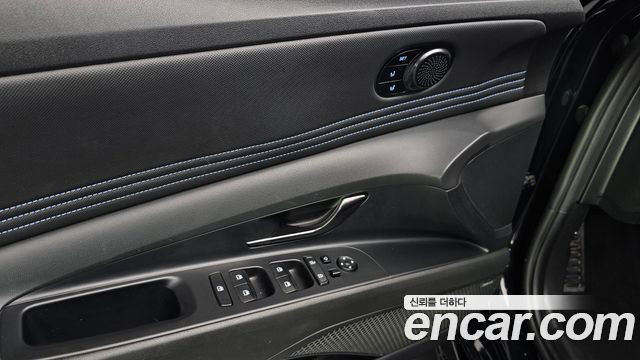 Hyundai AVANTE 2022 — photo 23