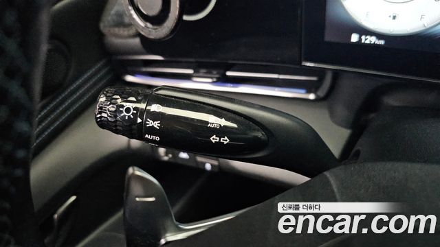 Hyundai AVANTE 2022 — photo 24