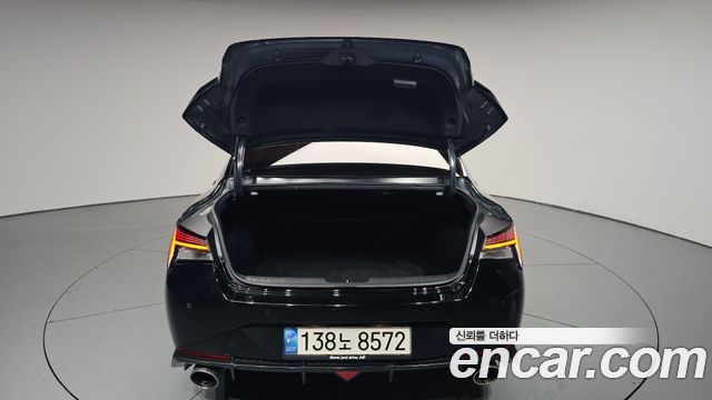 Hyundai AVANTE 2022 — photo 26