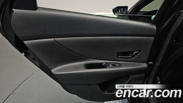 Hyundai AVANTE 2022 — photo 15