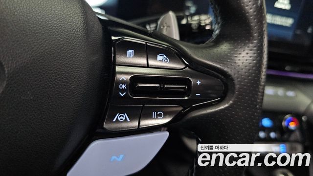 Hyundai AVANTE 2022 — photo 30