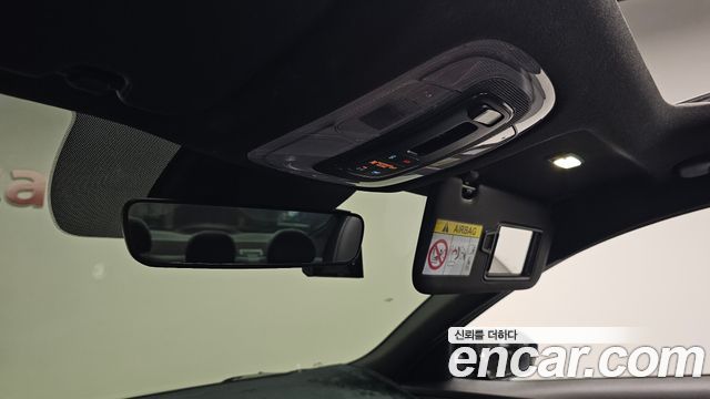 Hyundai AVANTE 2022 — photo 32