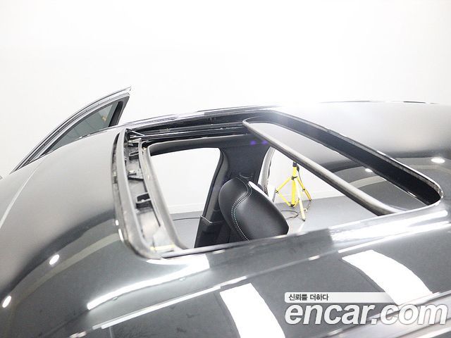 Ford Taurus 2013 — photo 14