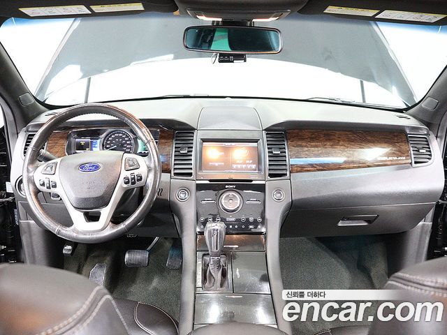 Ford Taurus 2013 — photo 15