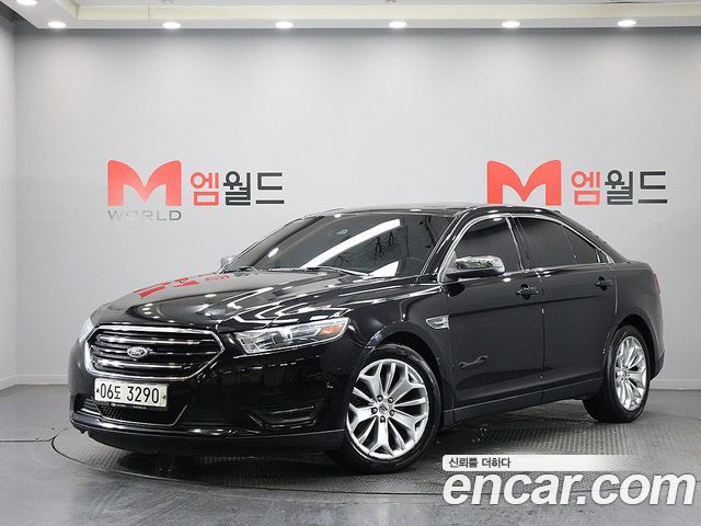 Ford Taurus 2016 — photo 1