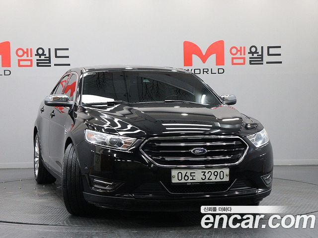 Ford Taurus 2016 — photo 2
