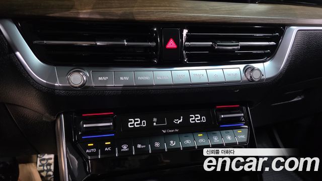 Kia Mohave 2021 — photo 23
