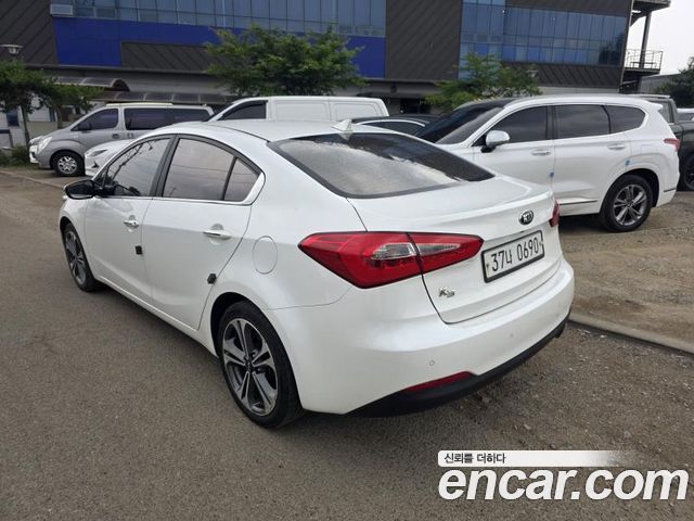 Kia K3 2015 — photo 6