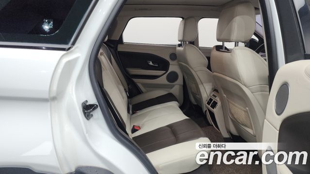 Land Rover Range Rover Evoque 2016 — photo 11