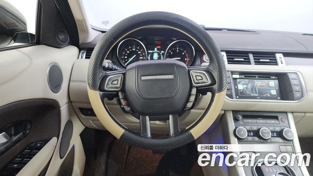 Land Rover Range Rover Evoque 2016 — photo 13