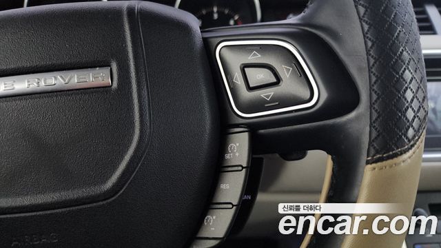 Land Rover Range Rover Evoque 2016 — photo 16