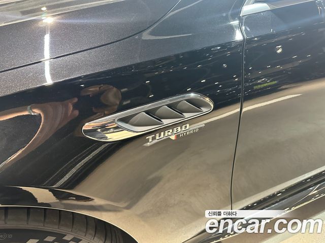 Mercedes-Benz E-Class 2026 — photo 5