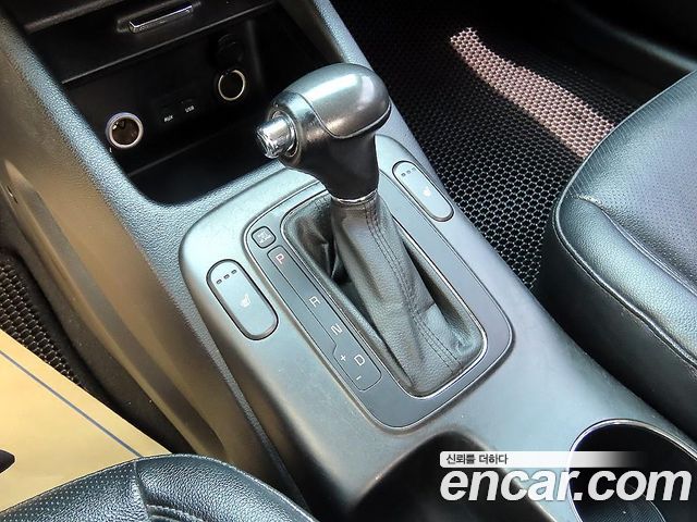 Kia K3 2014 — photo 10