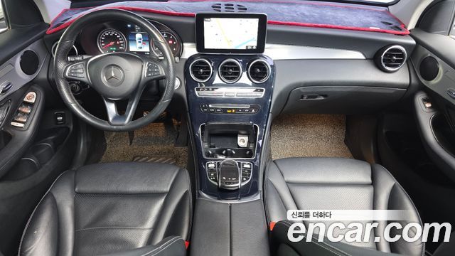 Mercedes-Benz GLC-Class 2018 — photo 7