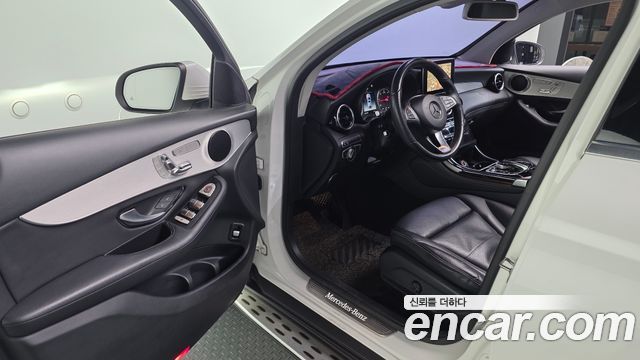Mercedes-Benz GLC-Class 2018 — photo 10