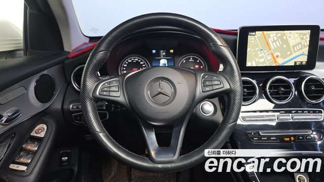 Mercedes-Benz GLC-Class 2018 — photo 12