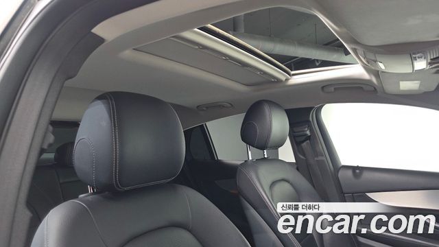 Mercedes-Benz GLC-Class 2018 — photo 17