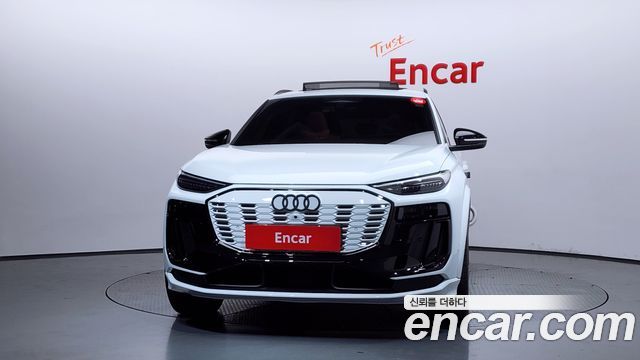 Audi SQ6 e-tron 2025 — photo 3