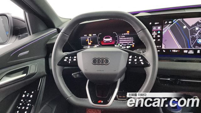 Audi SQ6 e-tron 2025 — photo 19