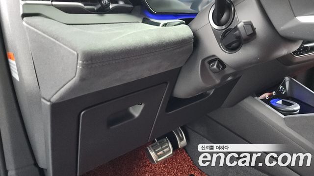 Audi SQ6 e-tron 2025 — photo 29